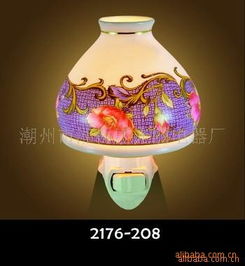 點亮生活，隨心調節(jié) 美式陶瓷小夜燈與手持扇的實用與裝飾美學